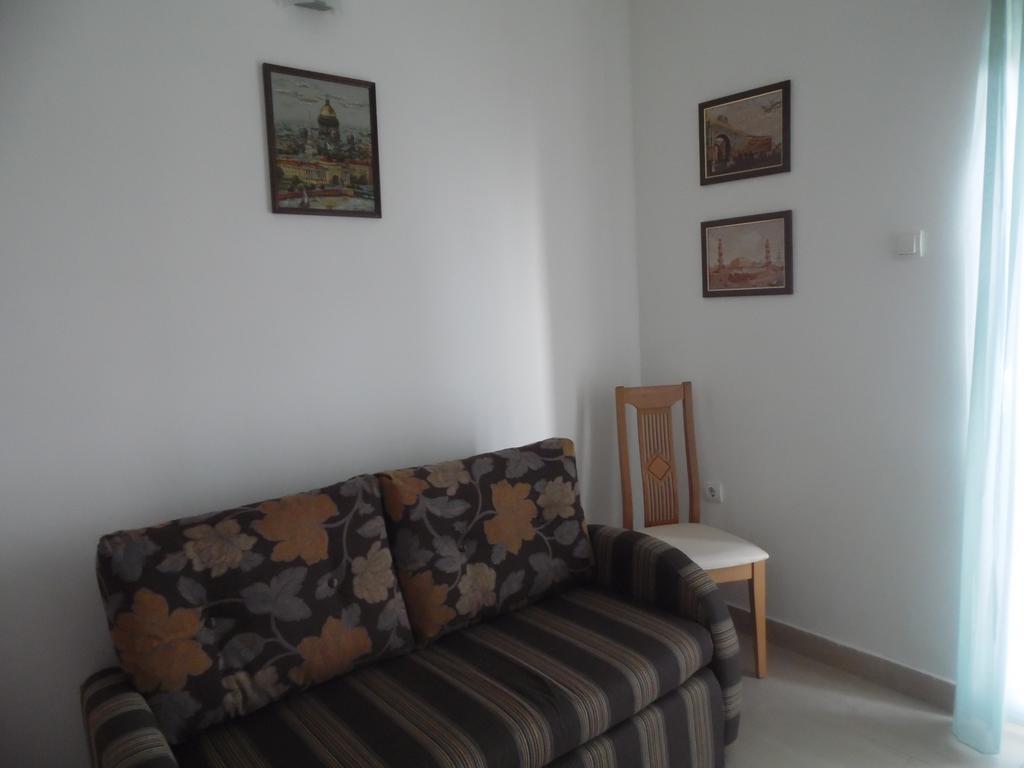 Apartments Slavica Jovanovic Sveti Stefan Zimmer foto